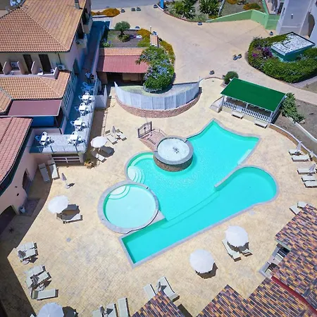 Mimose Village فندق 4*