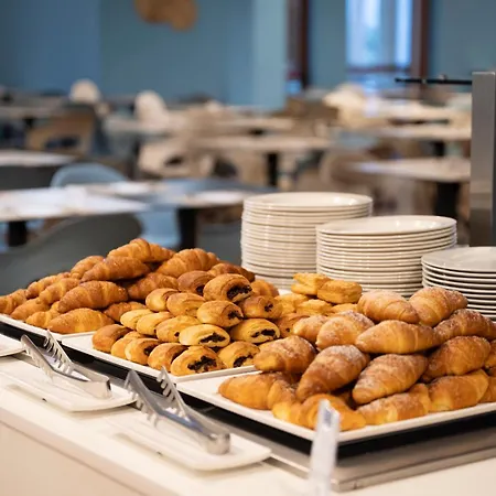 Mimose Village Hotel