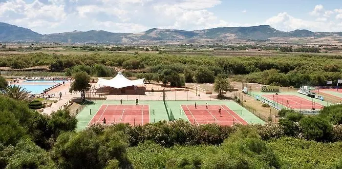 Otel Mimose Village 4*