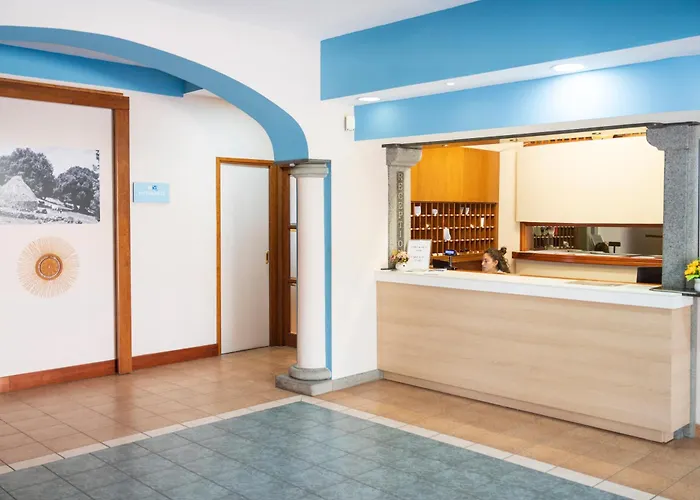 Mimose Village Otel 4*